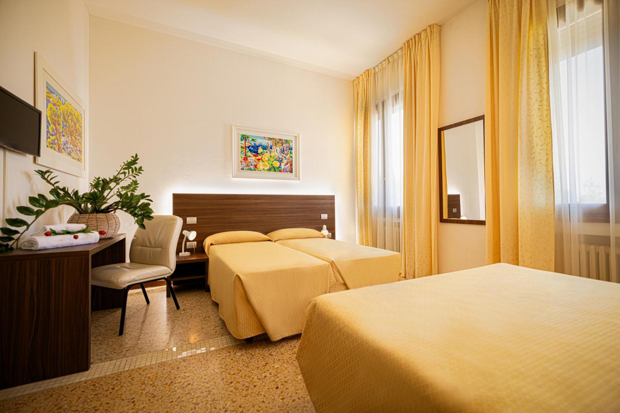 Locanda Al Santuario Peschiera del Garda Extérieur photo