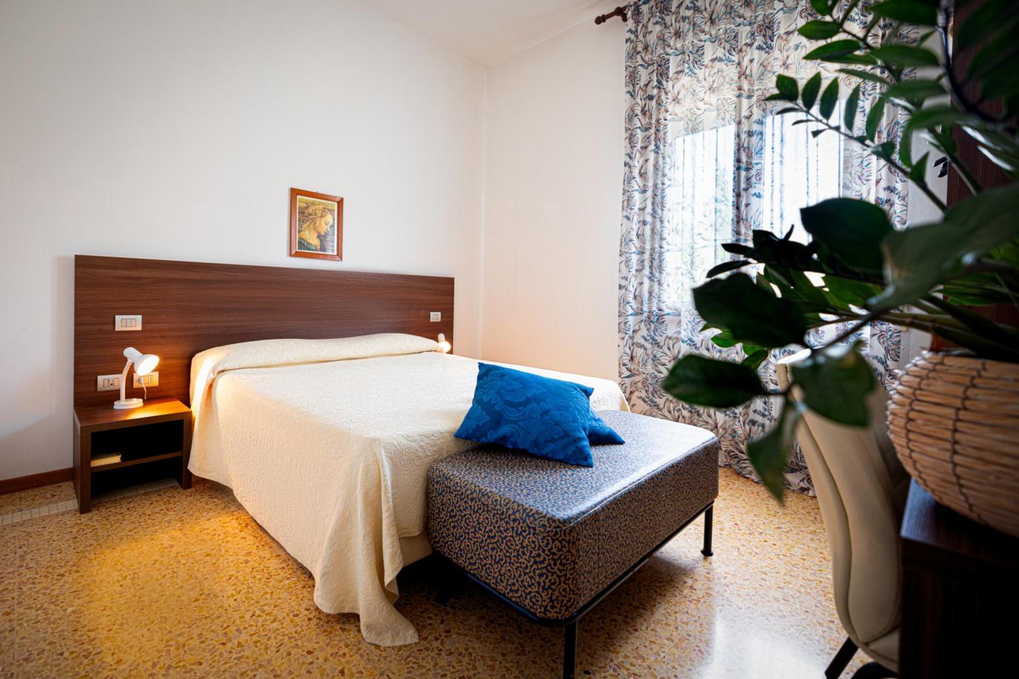 Locanda Al Santuario Peschiera del Garda Extérieur photo